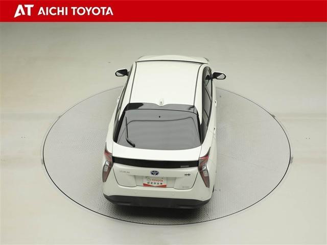 プリウス Ａツーリングセレクション　ＬＥＤヘットランプ　インテリジェントクリアランスソナー　ワンオーナー車　地デジＴＶ　ＴＶナビ　オートクルーズ　ＡＷ　オートエアコン　ＡＢＳ　キーレスキー　４ＷＤ　サイドエアバッグ　スマートキー　ＥＴＣ（13枚目）
