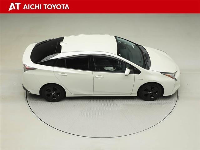 プリウス Ａツーリングセレクション　ＬＥＤヘットランプ　インテリジェントクリアランスソナー　ワンオーナー車　地デジＴＶ　ＴＶナビ　オートクルーズ　ＡＷ　オートエアコン　ＡＢＳ　キーレスキー　４ＷＤ　サイドエアバッグ　スマートキー　ＥＴＣ（15枚目）