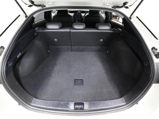 プリウス Ａツーリングセレクション　ＬＥＤヘットランプ　インテリジェントクリアランスソナー　ワンオーナー車　地デジＴＶ　ＴＶナビ　オートクルーズ　ＡＷ　オートエアコン　ＡＢＳ　キーレスキー　４ＷＤ　サイドエアバッグ　スマートキー　ＥＴＣ（21枚目）
