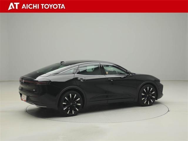 クラウンクロスオーバー ＲＳアドバンスド　１オーナー　衝突回避　サンル－フ　オートクルーズコントロール　横滑り防止　フルセグＴＶ　パワーシート　レザーシート　ＬＥＤ　アルミホイール　ＡＣ１００Ｖ　スマートキー　ＡＢＳ　ＴＶ　フルオートエアコン（6枚目）