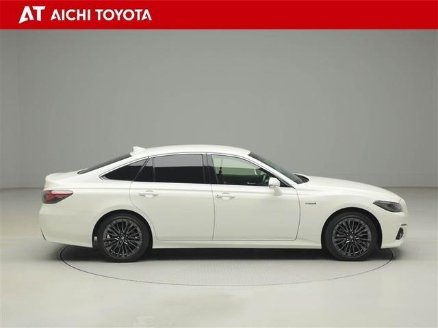 クラウンハイブリッド S スポーツスタイル インテリジェントクリアランスソナー Bモニ AAC エアバッグ DVD再生 メモリーナビ ドライブレコーダー 助手席エアバッグ ナビ ETC パワーシート 横滑り防止装置 スマートキー アルミホイール(7枚目)