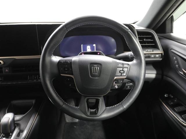 クラウンスポーツ Z AWD フルセグテレビ 1オーナー ETC車載器 TVナビ クルコン 横滑り防止装置 エアバッグ 本革 AC100V ミュージックプレイヤー接続可 メモリナビ ドラレコ キーレス 盗難防止装置 ABS(24枚目)