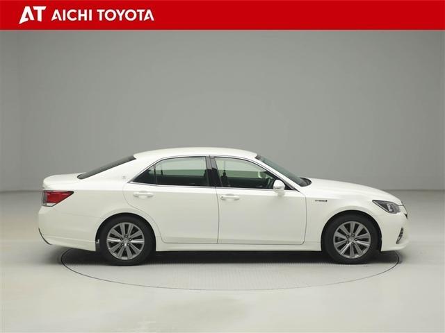 クラウンハイブリッド アスリート　エアバッグ　横滑り防止　ＡＣ　１オーナー　ＡＢＳ　キーフリー　スマートキー＆プッシュスタート　パワステ　オートクルーズ　ミュージックプレイヤー接続可　メモリーナビ　イモビライザー　サイドエアバッグ（7枚目）