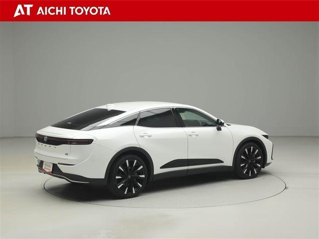 クラウンクロスオーバー ＲＳアドバンスド　１オーナー　衝突回避　オートクルーズコントロール　横滑り防止　フルセグＴＶ　パワーシート　レザーシート　ＬＥＤ　アルミホイール　ＡＣ１００Ｖ　スマートキー　ＡＢＳ　ＴＶ　フルオートエアコン　ＥＴＣ（6枚目）