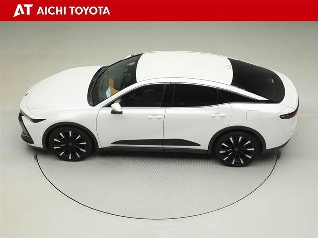 クラウンクロスオーバー ＲＳアドバンスド　１オーナー　衝突回避　オートクルーズコントロール　横滑り防止　フルセグＴＶ　パワーシート　レザーシート　ＬＥＤ　アルミホイール　ＡＣ１００Ｖ　スマートキー　ＡＢＳ　ＴＶ　フルオートエアコン　ＥＴＣ（11枚目）