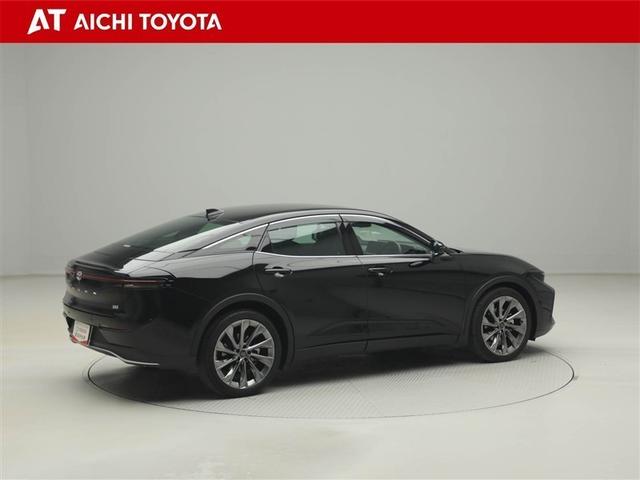 クラウンクロスオーバー Ｇアドバンスド　衝突軽減装置　フルセグテレビ　クルコン　横滑防止装置　ドライブレコーダー　ＬＥＤヘッドライト　Ｂカメラ　Ｐシート　ＥＴＣ　オートエアコン　ＡＣ１００Ｖ電源　１オーナー　ＡＵＸ　エアバッグ　４ＷＤ　ＴＶ（6枚目）