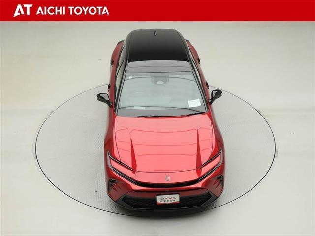 クラウンスポーツ Ｚ　ＡＷＤ　フルセグテレビ　１オーナー　ＥＴＣ車載器　クルコン　横滑り防止装置　エアバッグ　本革　ＡＣ１００Ｖ　ミュージックプレイヤー接続可　ＴＶ　ドラレコ　キーレス　盗難防止装置　ＡＢＳ　アルミ（17枚目）