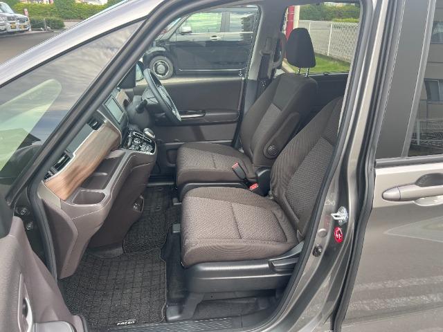 フリードハイブリッド ハイブリッド・G デモカー ドラレコ前後 メモリーナビ(13枚目)