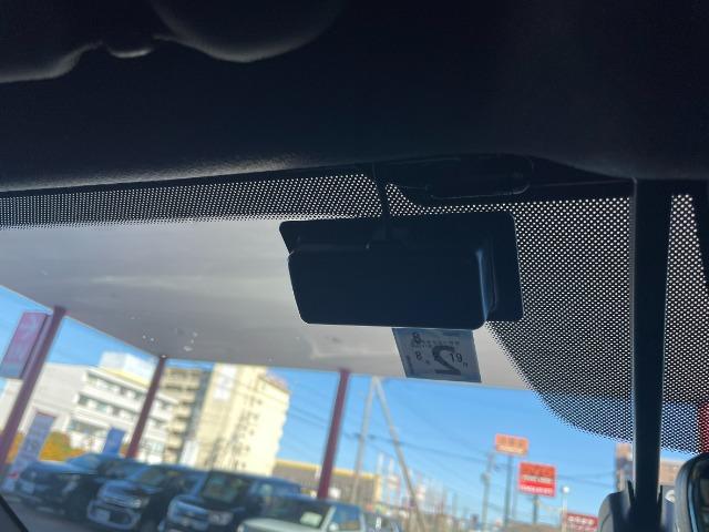 ＭＡＺＤＡ３ファストバック Ｘバーガンディ　セレクション　６ＭＴ　ワンオーナー　ＬＥＤ（6枚目）