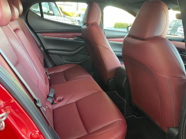 ＭＡＺＤＡ３ファストバック Ｘバーガンディ　セレクション　６ＭＴ　ワンオーナー　ＬＥＤ（12枚目）