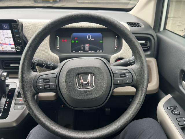 フリード e:HEVエアー デモカーギャザズナビ ドラレコ前後 ETC(15枚目)