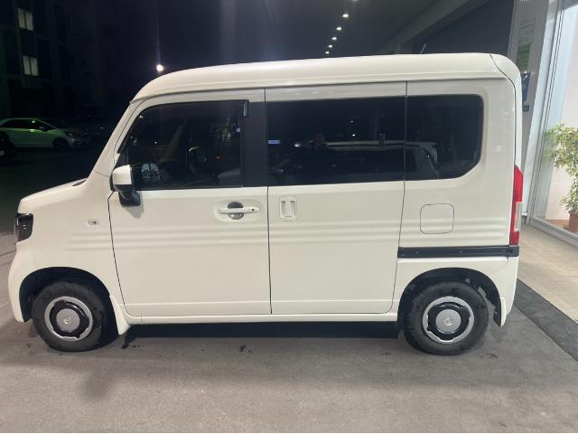 N-VAN+スタイル ファン・ターボホンダセンシング 4WD ワンオーナー(4枚目)