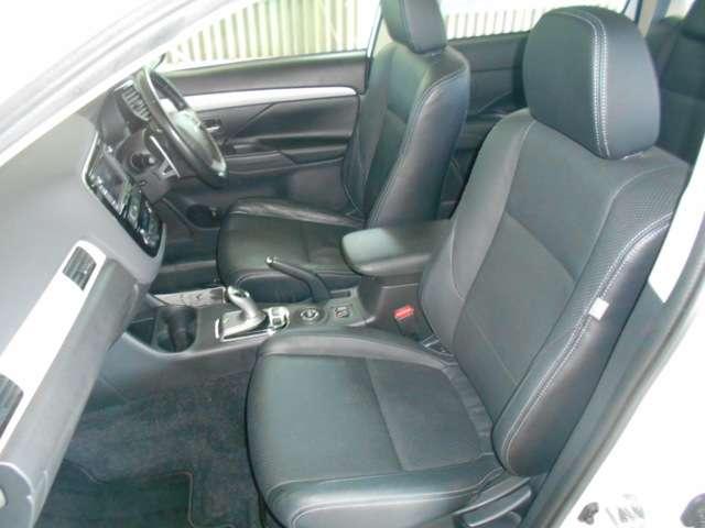 2.0 G プレミアムパッケージ 4WD(10枚目)