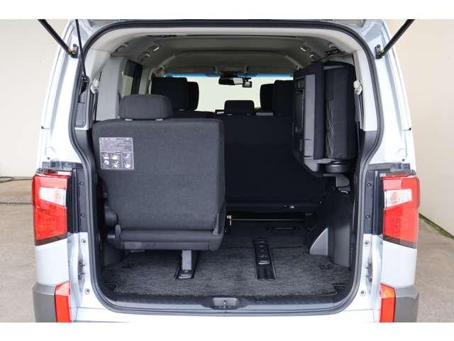 デリカD:5 G パワーパッケージ メモリーナビ 地デジTV 全方位カメラ パワートランク エコモード パワーシート ヒーター クルコン オートエアコン 4WD 3列シート キーレスエントリー ナビTV インテリキ 盗難防止装置 ターボ(8枚目)