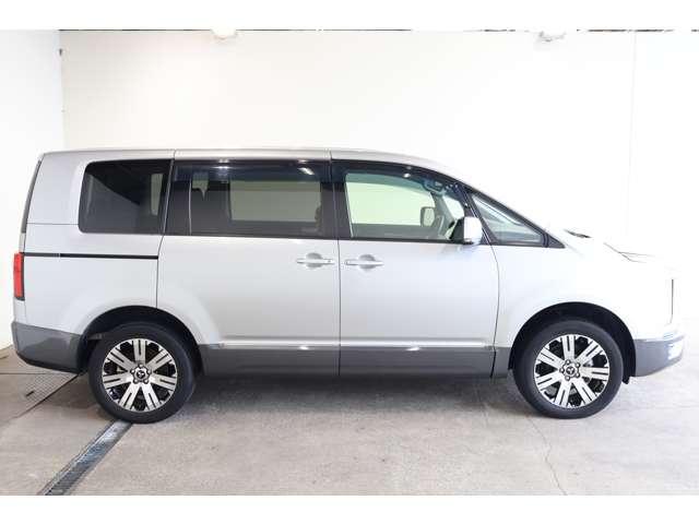 デリカD:5 G パワーパッケージ メモリーナビ 地デジTV 全方位カメラ パワートランク エコモード パワーシート ヒーター クルコン オートエアコン 4WD 3列シート キーレスエントリー ナビTV インテリキ 盗難防止装置 ターボ(15枚目)