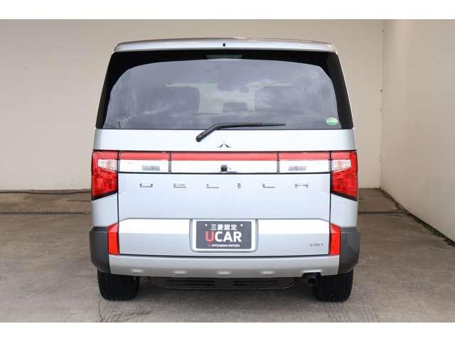 デリカD:5 G パワーパッケージ メモリーナビ 地デジTV 全方位カメラ パワートランク エコモード パワーシート ヒーター クルコン オートエアコン 4WD 3列シート キーレスエントリー ナビTV インテリキ 盗難防止装置 ターボ(16枚目)