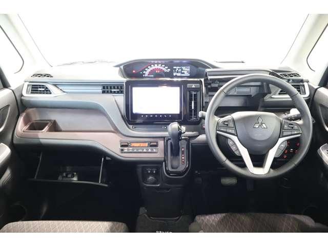 デリカD:2 カスタムハイブリッドMV全方位カメラ付ナビパッケージ 純正ナビ 地デジTV 全方位カメラ フルセグテレビ 両側自動ドア LED DVD スマートキー メモリーナビ シートヒーター アイドリングストップ ASC キーレス オートクルーズコントロール(4枚目)