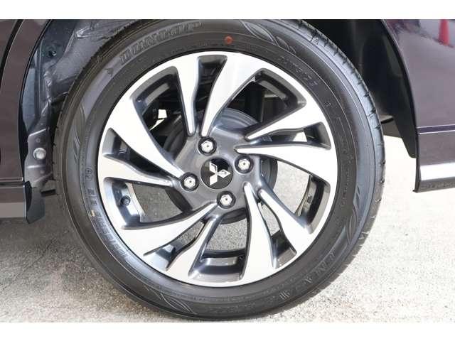 デリカD:2 カスタムハイブリッドMV全方位カメラ付ナビパッケージ 純正ナビ 地デジTV 全方位カメラ フルセグテレビ 両側自動ドア LED DVD スマートキー メモリーナビ シートヒーター アイドリングストップ ASC キーレス オートクルーズコントロール(13枚目)