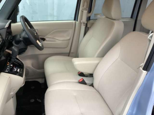 ｅＫスペース Ｇ　９型ナビ　地デジＴＶ　バックカメラ　フルオートエアコン　サイドカーテンエアバック　コーナーセンサー　禁煙車　フルセグＴＶ　シートヒーター　インテリキー　１オナ　アイドリングストップ　盗難防止装置（4枚目）