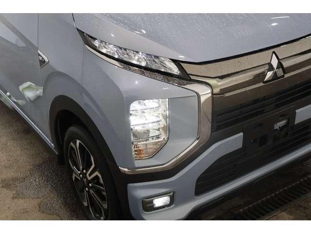 eKクロス EV P 純正ナビ・フルセグTV 地デジ コーナーセンサー LEDライト ETC シートヒーター フルオートエアコン スマートキー アルミホイール 記録簿 盗難防止システム ESC メモリーナビ ABS(12枚目)