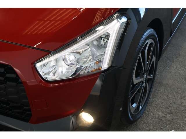 コペン エクスプレイ　ディスプレイオーディオ・バックカメラ　シ－トヒ－タ－　イモビライザー　パワステ　スマキー　オートエアコン　キーフリー　デュアルエアバッグ　ＬＥＤヘッドランプ　パワーウィンドウ　ＡＢＳ　横滑り防止（11枚目）