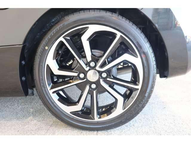 コペン エクスプレイ　ディスプレイオーディオ・バックカメラ　シ－トヒ－タ－　イモビライザー　パワステ　スマキー　オートエアコン　キーフリー　デュアルエアバッグ　ＬＥＤヘッドランプ　パワーウィンドウ　ＡＢＳ　横滑り防止（12枚目）