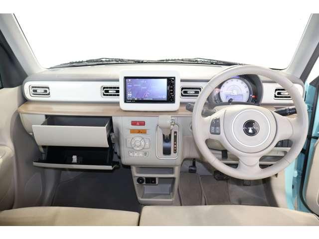 アルトラパン X メモリーナビ・フルセグTV・ドラレコ 地デジフルセグ AC ナビTV シートヒータ 衝突軽減ブレーキ ISTOP 運転席助手席エアバッグ スマートキープッシュスタート セキュリティー ESC ABS(3枚目)