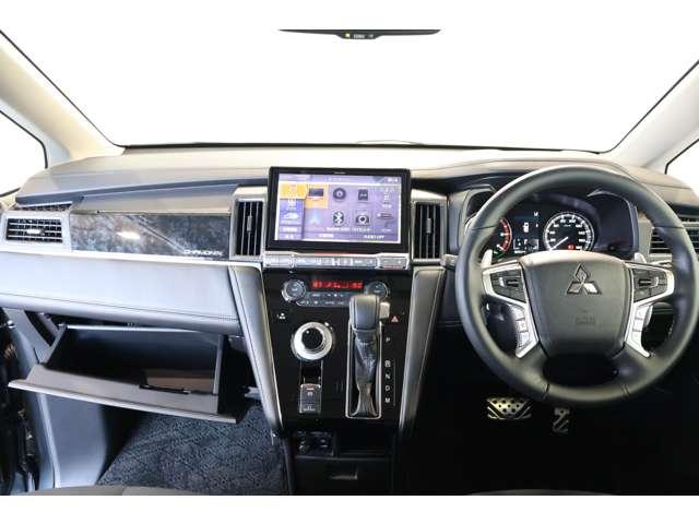 デリカＤ：５ シャモニー　レンタカーＵＰ！　１１型ナビ・バックカメラ　アイドリングＳ　アクティブクルーズコントロール　イモビ　衝突被害軽減装置　Ｂモニター　ＥＴＣ　助手席エアバッグ　地デジＴＶ　電動リアゲート　４ＷＤ　記録簿（3枚目）