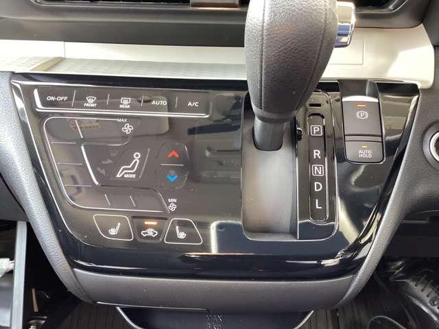 デリカミニ Ｇ　プレミアム　９型ナビ・フルセグＴＶ・全周囲カメラ　１オーナー　ＬＥＤ　Ａクルコン　シートヒーター　ベンチシート　エアコン　コーナーセンサー　パワステ　アルミホイール　キーレスエントリー　エアバッグ　スマートキー（8枚目）