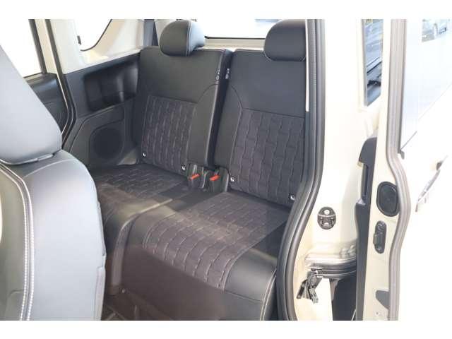 デリカミニ Ｔ　プレミアム　９型ナビ・フルセグＴＶ・全周囲カメラ　フルセグＴＶ　ＬＥＤランプ　クルコン　キーレスエントリー　ＡＢＳ　禁煙　エアバッグ　パワステ　ベンチシート　オートエアコン　ターボ車　フロントカメラ　バックカメラ（5枚目）