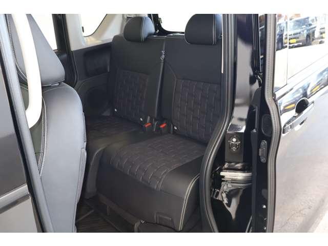 デリカミニ Ｇ　プレミアム　９型ナビ・フルセグＴＶ・全周囲カメラ　１オーナー　ＬＥＤ　Ａクルコン　シートヒーター　ＥＴＣ　ベンチシート　エアコン　コーナーセンサー　パワステ　アルミホイール　キーレスエントリー　エアバッグ　禁煙車（5枚目）