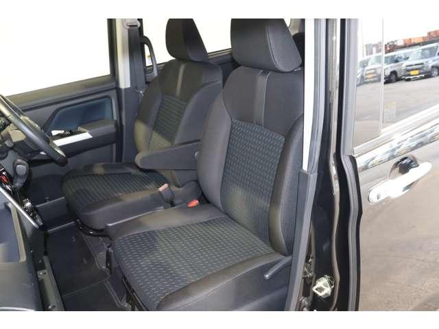 ルーミー カスタムG メモリーナビ・フルセグTV・バックカメラ アイドリング 両側電動SD LEDヘット コーナーソナー バックビューモニター 衝突回避ブレーキ フルフラット 地デジ スマートキー メモリナビ 点検記録簿(4枚目)