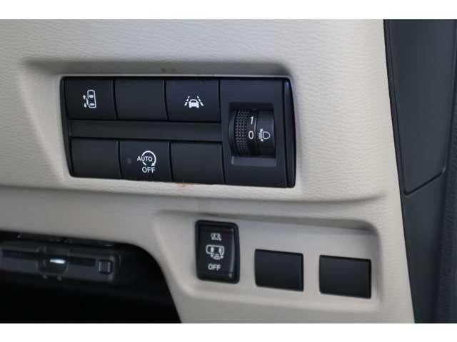 eKスペース G メモリーナビ・フルセグTV・バックカメラ フルオートエアコン オートスライドドア サイドカーテンエアバック DVD フルセグTV シートヒーター ETC インテリキー アイドリングストップ ナビTV(11枚目)