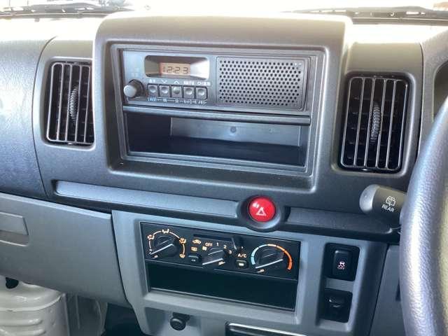 ミニキャブ・ミーブ ＣＤ　１６．０ｋｗｈ　４シーター　シートヒーター・パワステ　両側スライド　ワンオーナー車　禁煙　パワーステアリング　シートヒーター　横滑り防止　寒冷地仕様　エアコン　助手席エアバッグ　ＡＢＳ　エアバック　前席パワーウインドウ（9枚目）