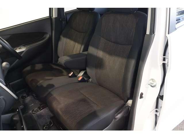 eKカスタム G メモリーナビ・フルセグTV・バックカメラ オ-トエアコン スマ-トキ- ナビ・TV Bカメラ キーレスキー メモリーナビ ベンチ 地デジTV アイドルストップ DVD PW ABS 記録簿 パワステ(4枚目)