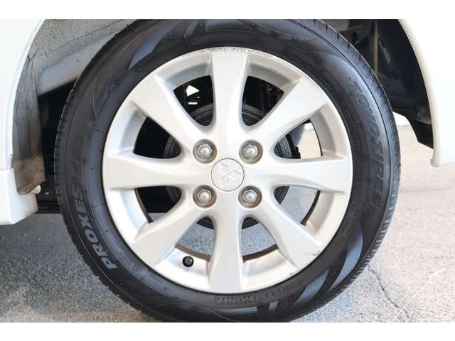 eKカスタム G メモリーナビ・フルセグTV・バックカメラ オ-トエアコン スマ-トキ- ナビ・TV Bカメラ キーレスキー メモリーナビ ベンチ 地デジTV アイドルストップ DVD PW ABS 記録簿 パワステ(13枚目)