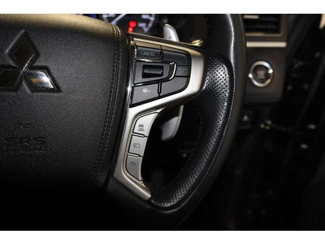 ��s�ԂƂ̎Ԋԋ�����ۂ��葬���s���ł���A�_�v�e�B�u�N���[�Y�R���g���[���I