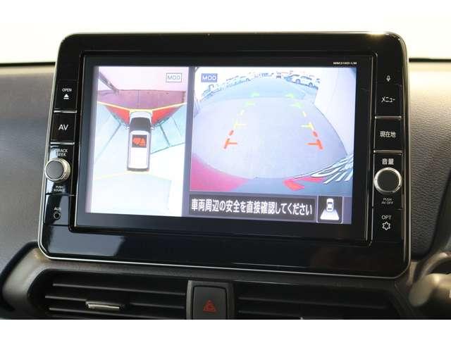 �}���`�A���E���h���j�^�[�i�S���̓J�����j�������^�ォ�猩���낵�Ă���悤�ȉf���Œ��Ԃ��T�|�[�g���܂���X�e�A�����O�K�C�h���C���\���@�\�t���I