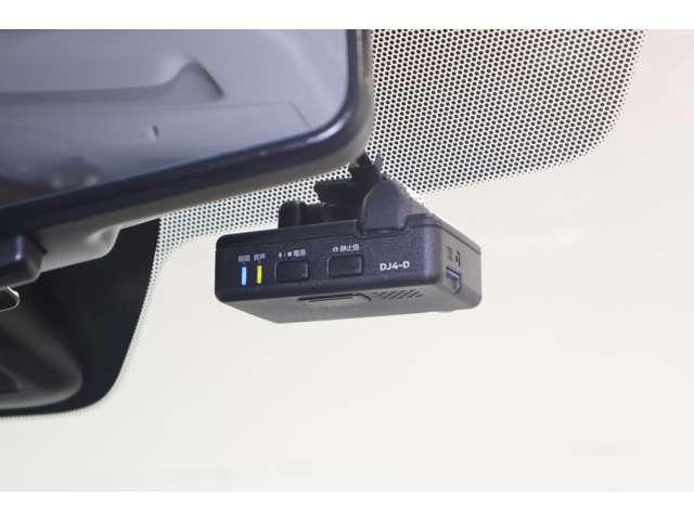 �h���C�u���R�[�_�[�𑕔��B����̃g���u����\�����ʎ��̂��N�������Ƃ��̎��̌����𖾂�A�X���[�X�Ȏ��̏������ɖ𗧂��܂��B