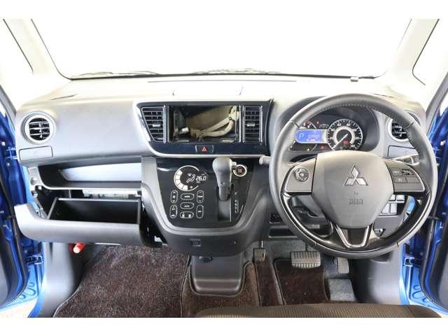 eKスペースカスタム カスタムT スタイルエディション オーディオレス 横滑り防止 シートヒーター ターボ 両側パワースライドドア アイドリングストップ スマートキー 踏み間違い防止(4枚目)