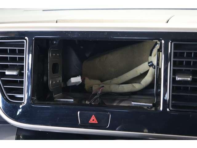 eKスペースカスタム カスタムT スタイルエディション オーディオレス 横滑り防止 シートヒーター ターボ 両側パワースライドドア アイドリングストップ スマートキー 踏み間違い防止(8枚目)