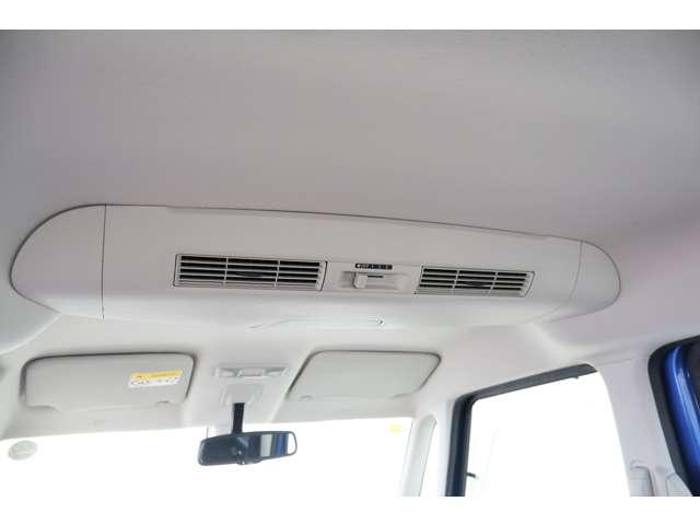 eKスペースカスタム カスタムT スタイルエディション オーディオレス 横滑り防止 シートヒーター ターボ 両側パワースライドドア アイドリングストップ スマートキー 踏み間違い防止(10枚目)