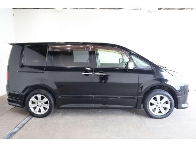 デリカＤ：５ ローデスト　Ｇ　プレミアム　メモリーナビ・フルセグＴＶ・バックカメラ　スマートキ　両側パワースライドドア　オートクルーズコントロール　アルミホイール　横滑り防止装置　３列シート　４ＷＤ　バックカメラ　ＥＴＣ　オートエアコン（15枚目）