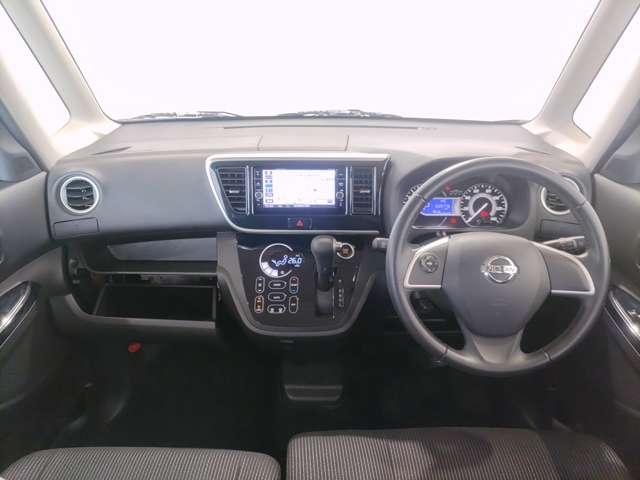 デイズルークス ハイウェイスター　Ｘ　メモリーナビ・フルセグＴＶ・バックカメラ　スマートエントリー　エコアイドル　衝突被害軽減Ｂ　ＰＳ　ＤＶＤ再生可能　バックカメラ　ベンチシート　ナビＴＶ　ＶＤＣ　地デジ　ＥＴＣ車載器　メモリーナビ　ＰＷ（3枚目）