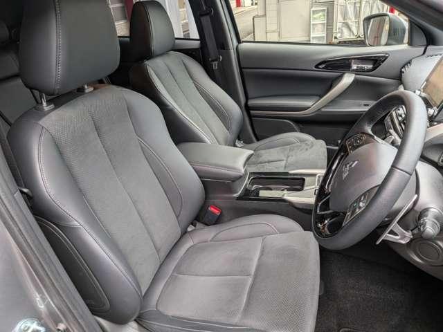 エクリプスクロス P メモリーナビ・フルセグTV・バックカメラ パワーバックドア 横滑り防止装置 LEDライト ナビ 全周囲カメラ シートヒーター フルオートエアコン スマートキー 4WD 寒冷地仕様 ターボ バックカメラ(4枚目)