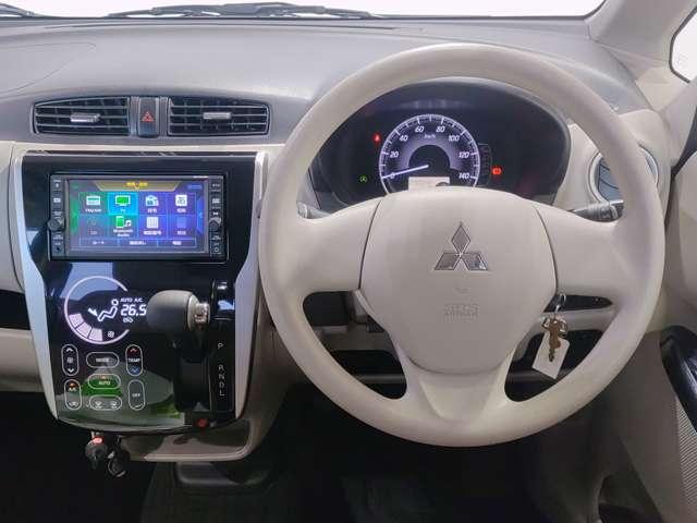 ｅＫワゴン Ｍ　ｅ－アシスト　メモリーナビ・フルセグＴＶ　踏み間違い防止　Ｗエアバッグ　アイドリングストップ車　ナビＴＶ　シートヒーター付　ＬＥＤヘッドライト　横滑り防止機能　ＡＡＣ　フルセグテレビ　メモリ－ナビ　リモコンキー（9枚目）