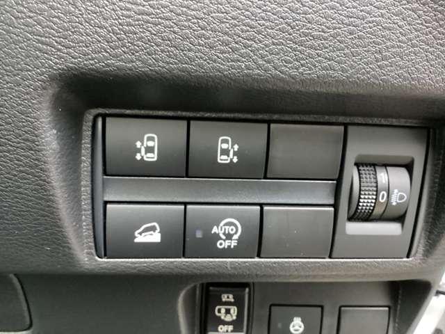 デリカミニ Ｇ　プレミアム　リミテッドエディション　メモリーナビ・フルセグＴＶ・全周囲カメラ　前席シートヒーター　衝突軽減システム　ＬＥＤヘッドライト　両側電動スライドドア　４ＷＤ（8枚目）