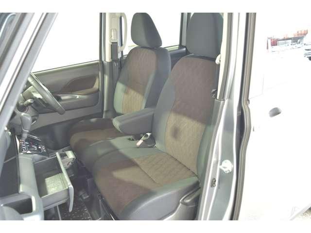 eKクロススペース T メモリーナビ・フルセグTV・全周囲カメラ ブレーキサポート DVD キーフリー イモビ インテリジェントキー LEDライト 両側スライド片側電動 ナビTV フルセグ アイドリングストップ メモリーナビ(4枚目)