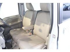 �礭�ʥ٥�������Ȥ�­����ҥ��ӥ����緿�����ȤǺ¤꿴�Ϥϲ�Ŭ������ˤϥ�����쥹�Ȥ��դ��Ƥ�ä���ɥ饤�֢� 4