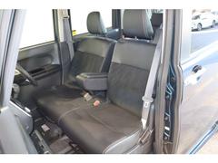 �礭�ʥ٥�������Ȥ�­����ҥ��ӥ����緿�����ȤǺ¤꿴�Ϥϲ�Ŭ������ˤϥ�����쥹�Ȥ��դ��Ƥ�ä���ɥ饤�֢� 4